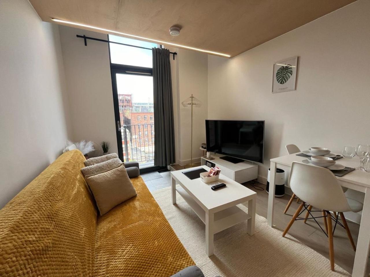 Modern 1-Bed Duplex+Balcony Διαμέρισμα Μάντσεστερ Εξωτερικό φωτογραφία
